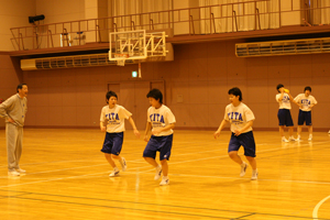 ����n��o�X�P�b�g�{�[���w���ҍu�K��