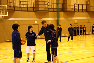 ����n��o�X�P�b�g�{�[���w���ҍu�K��